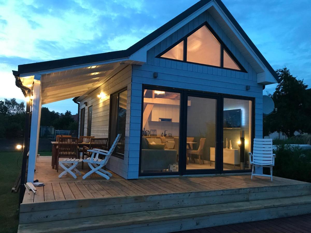 Baltic Waterfront Yacht House Hotell Świnoujście Exteriör bild